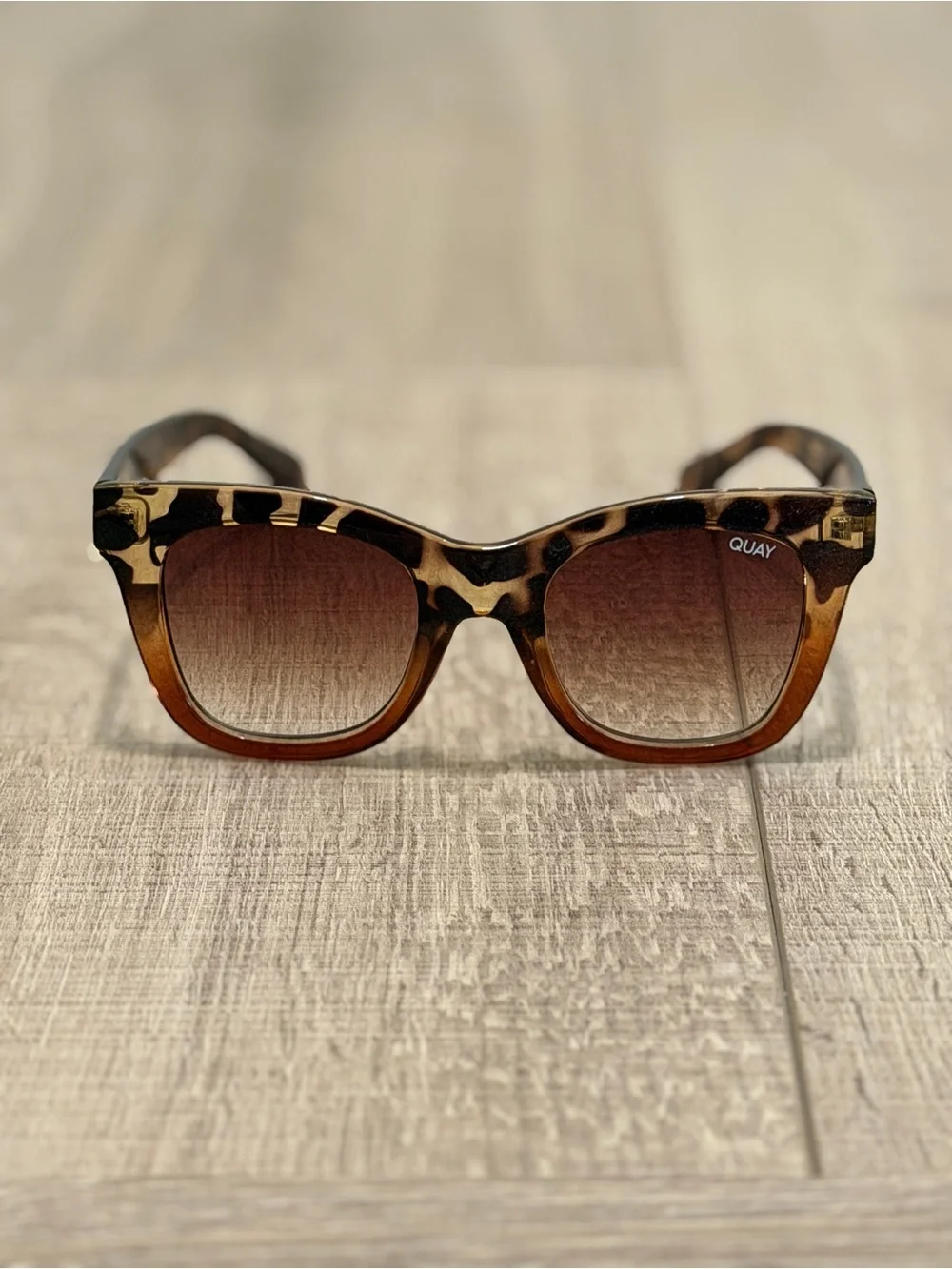 Quay Australia AFTER HOURS Sunglasses - Brown Tortoiseshell Frame